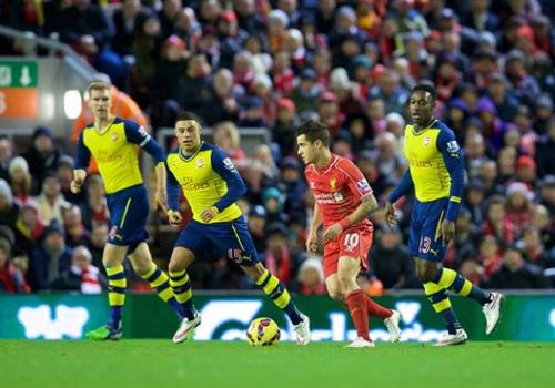 "Liverpul" "Arsenal"la bərabərə qaldı, "Nyukasl" uduzdu