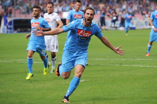 "Napoli" 4 qolla qalib gəldi (VİDEO)