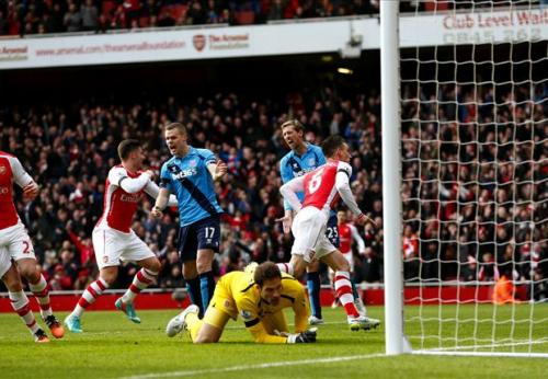 "Arsenal" qalib gəldi, "Mançester Yunayted" uduzdu