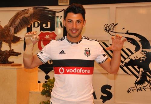 "Beşiktaş"dan rəsmi transfer