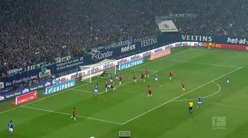 Bundesliqada ən yaxşı qapıçı qurtarışları (VİDEO)
