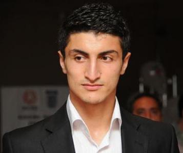 Araz Abdullayev rəsmən Yunanıstan klubunda