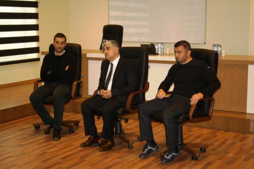 "Qarabağ" Xocalı qurbanlarının xatirəsini yad etdi (FOTO)