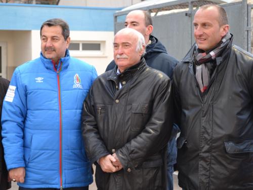 Merin müavini yığmamızla görüşdü (FOTOLAR)