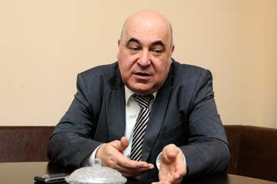 “Neftçi”də yeni prezident – Çingiz Abdullayev!