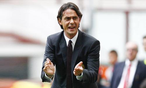 İnzagi futbolçularını cəzalandırdı