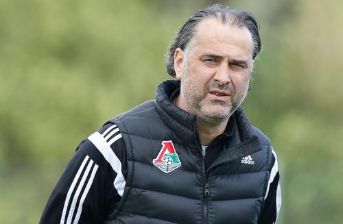 "Lokomotiv"in baş məşqçisi istefa verdi