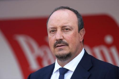 Benitez cəzalandı