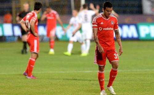 "Beşiktaş" çempionluq yarışından kənarda qaldı