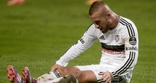 "Qalatasaray"la oyun öncəsi "Beşiktaş"da ciddi itki  