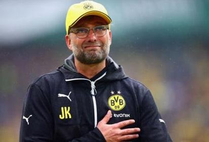 Yurgen Klopp azarkeşlərlə vidalaşdı (FOTOLAR)