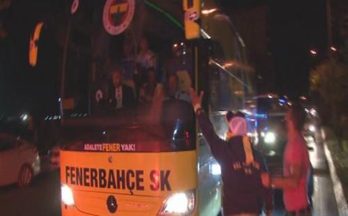 "Fənərbaxça"nın avtobusuna növbəti hücum