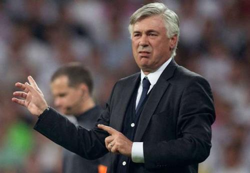 Berluskoni: "Ançelotti ilə danışıqlar aparırıq"