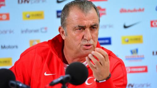 Fatih Terim "Napoli"ni çalışdıra bilər