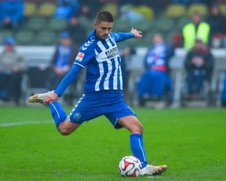 Nazarovun komandası Bundesliqaya vəsiqə qazana bilmədi
