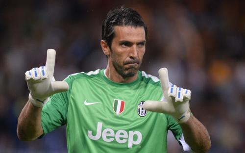 "Messi bu dünyadan olmayan canlıdır" – Buffon