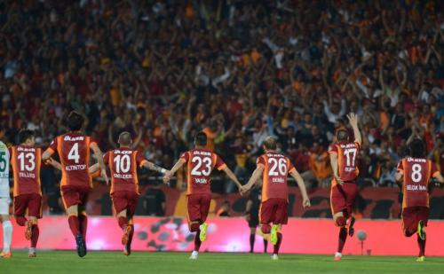 "Qalatasaray"dan "qızıl dubl"