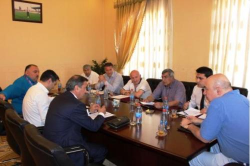 Samir Əliyev "Neftçi"nin baş məşqçisi oldu
