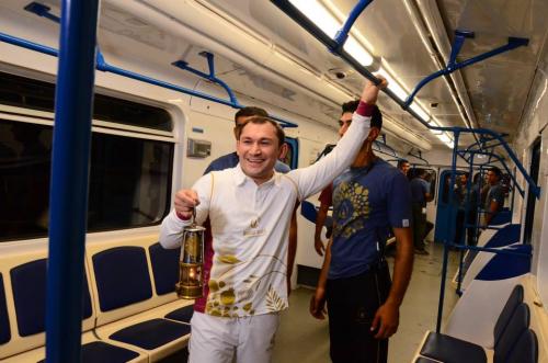 Avropa Oyunlarının məşəli Bakı metrosunda (FOTOLAR)