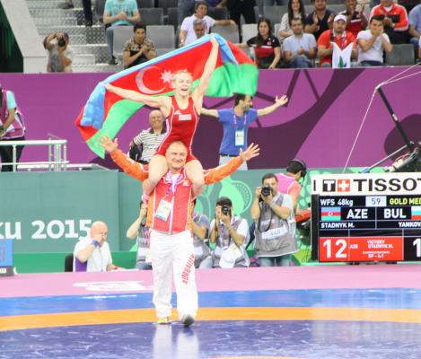Stadnikin qızıl medal qazandığı final görüşü (VİDEO