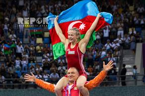 "Göyün yeddinci qatındayam"  – Mariya Stadnik