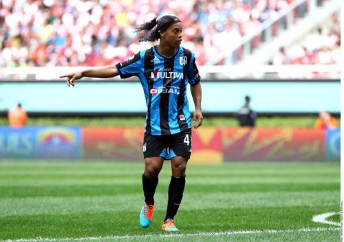 Ronaldinyo Meksika klubundan ayrıldı