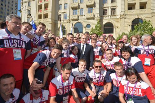 Putin Rusiya yığmasını "Bakı-2015"dəki qələbə münasibətilə təbrik etdi