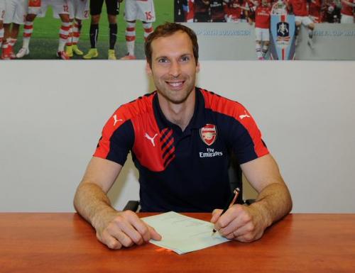 Petr Çex rəsmən "Arsenal"da
