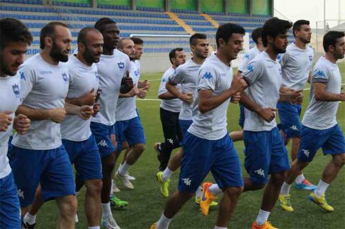 "Neftçi"nin hücumçusu "Zirə"də
