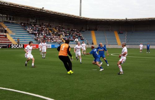 Azərbaycan və Rusiyanın nazirləri futbol oynadı (FOTOLAR)