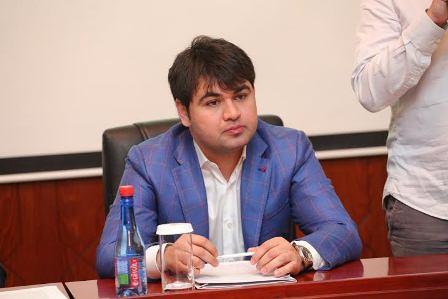 Elmir Vəliyev "Kəpəz"lə görüşdü