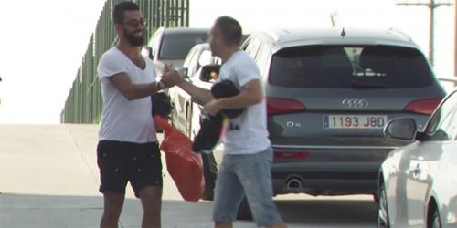 Arda Turan kumiri ilə görüşdü (VİDEO)