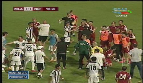 UEFA “Neftçi”nin futbolçularını cəzalandırdı