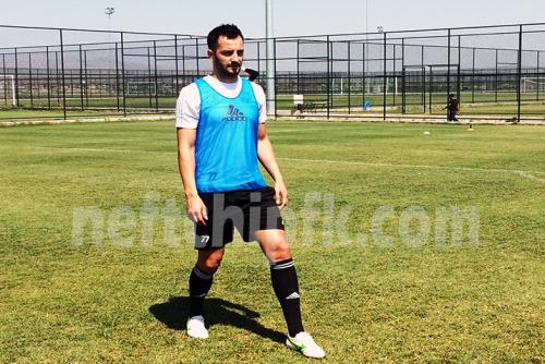 “Neftçi”də bolqarıstanlı futbolçu