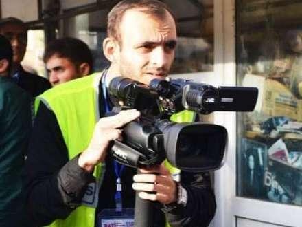 Döyülən jurnalist öldü
