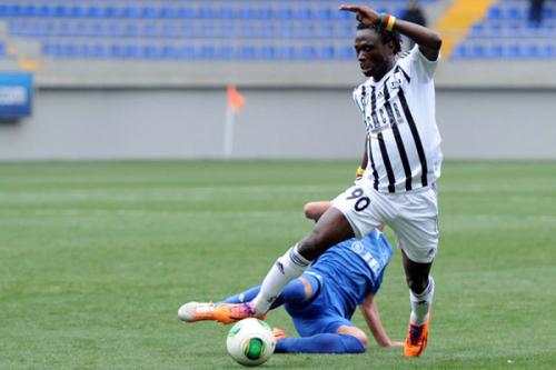 "Neftçi" Ernest Nforla müqaviləni ləğv etdi