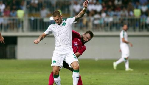 "Belə stadionda oynamaq çətin idi" – Petriç