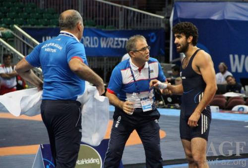 Yuliya bürünc medal, Toğrul Olimpiadaya lisenziya qazandı