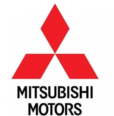 Mitsubishi Pajero və Outlander cəlbedici qiymətlərlə