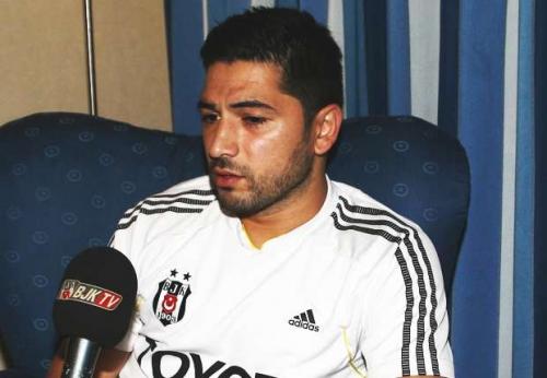 "Beşiktaş" iki futbolçusu ilə yolları ayırdı