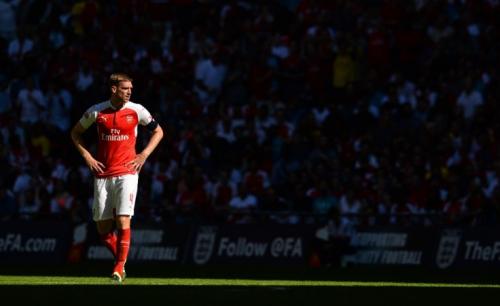 "Arsenal"ın müdafiəçisi sağaldı