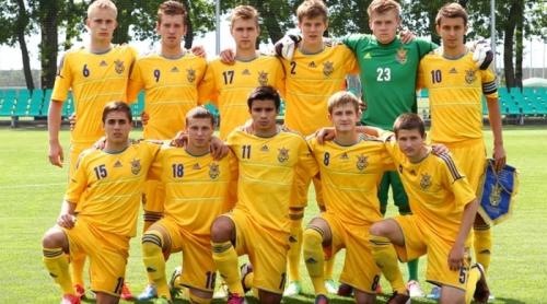 Ukrayna millisi Bakıya 20 futbolçu ilə gəlir