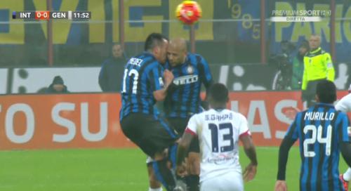 Felipe Melo xəstəxanalıq oldu (VİDEO)