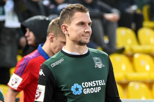 "Qəbələ"nin rəqibi müdafiəçisini icarəyə verdi