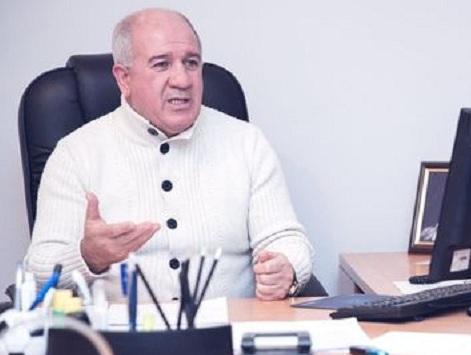 Maşallah Əhmədov 192 min manatlıq dələduzluqda ittiham olunur (YENİLƏNİB)