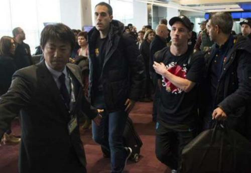 Messiyə tüpürdülər