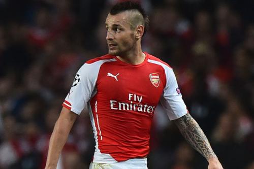 Debyuşi "Arsenal"ı "Vest Bromviç"ə dəyişir