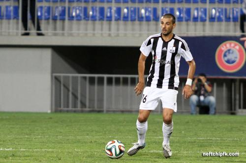 "Neftçi"də ilk ayrılıq