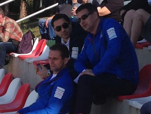 Millimizin məşqçiləri yoxlama oyununu izlədi