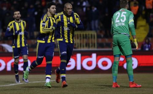 "Fənərbaxça" 3 xalı 3 qolla qazandı (VİDEO)